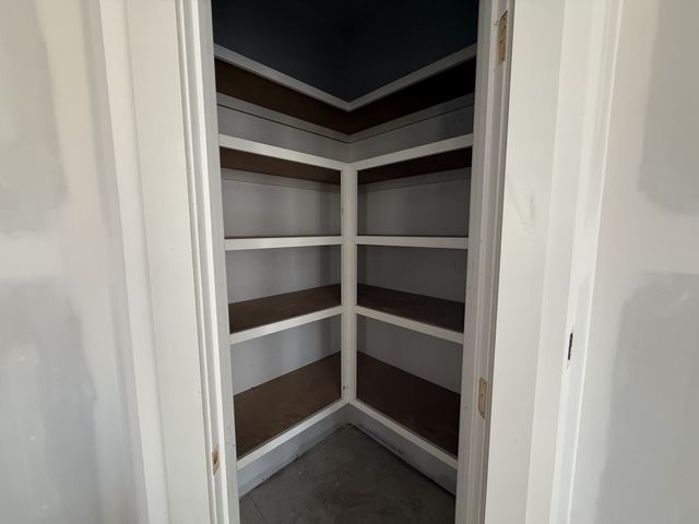 10005 Forest Lane, Bon Aqua, TN 37025