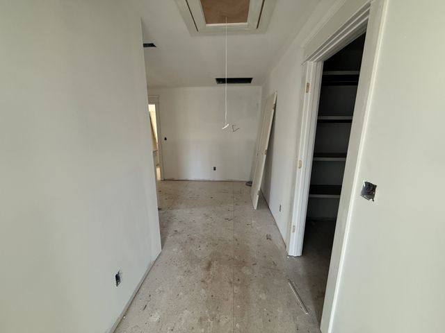 10005 Forest Lane, Bon Aqua, TN 37025