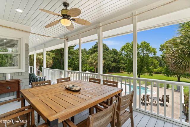106 Waterway Trail, Hampstead, NC 28443