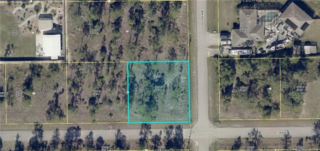 3807 3rd ST, LEHIGH ACRES, FL 33936 — photo 2
