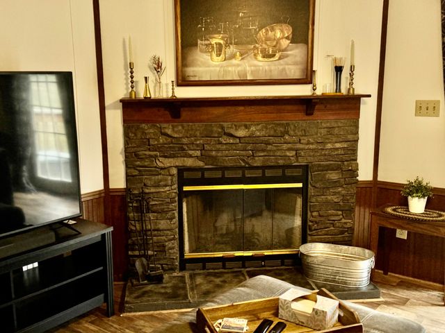 6249 Joppa Mill RD, Moneta, VA 24121