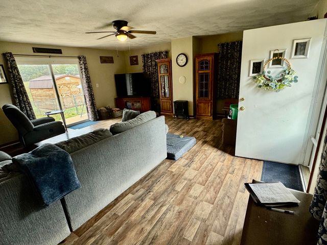 6249 Joppa Mill RD, Moneta, VA 24121