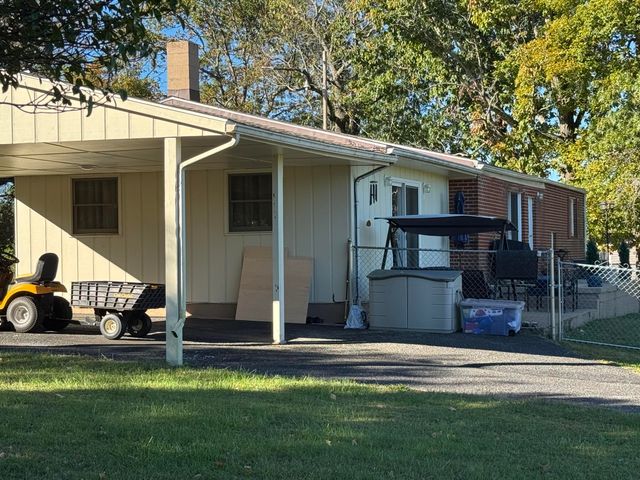 6249 Joppa Mill RD, Moneta, VA 24121