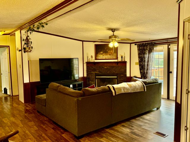 6249 Joppa Mill RD, Moneta, VA 24121