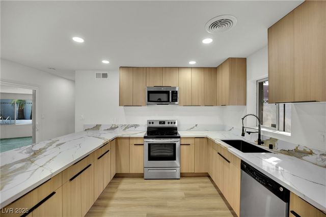 2325 Sombrero Drive, Las Vegas, NV 89169