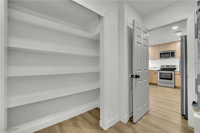 2325 Sombrero Drive, Las Vegas, NV 89169