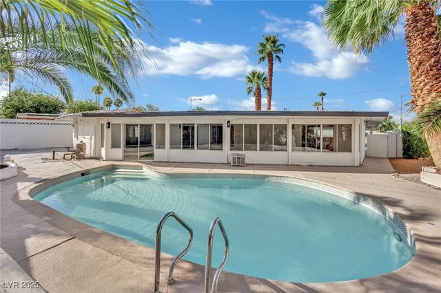 2325 Sombrero Drive, Las Vegas, NV 89169