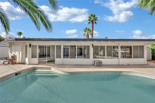 2325 Sombrero Drive, Las Vegas, NV 89169