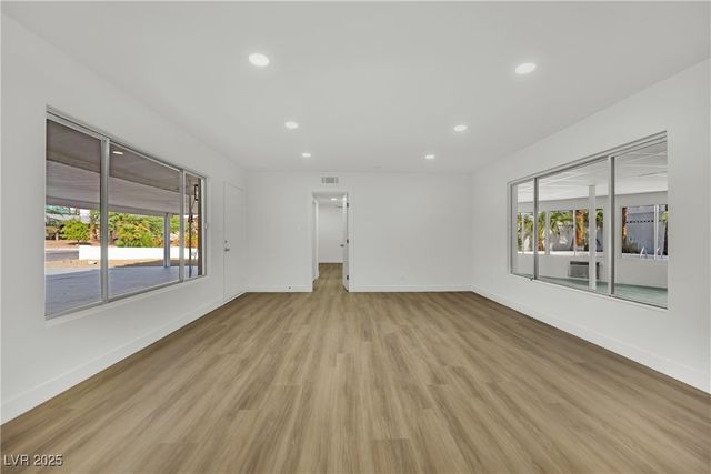 2325 Sombrero Drive, Las Vegas, NV 89169