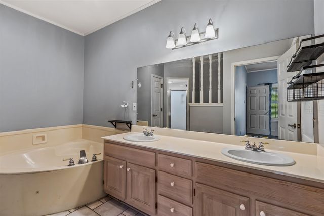 263 MORRIS RD, Covington, TN 38019