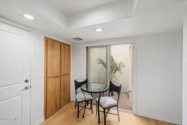 4842 N 74TH Street, Scottsdale, AZ 85251