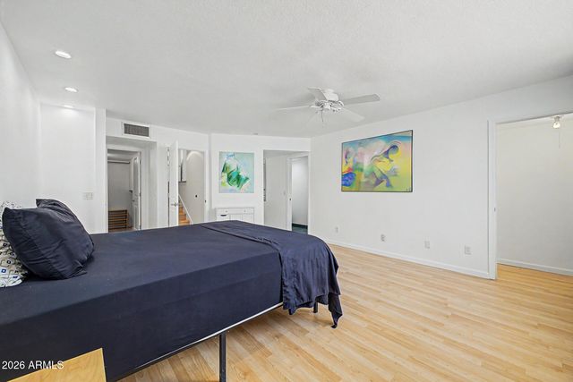 4842 N 74TH Street, Scottsdale, AZ 85251