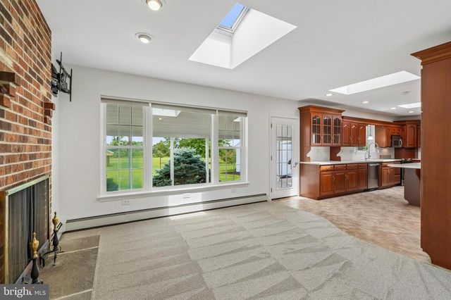 736 OLD SKIPPACK RD, Harleysville, PA 19438