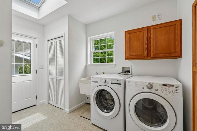 736 OLD SKIPPACK RD, Harleysville, PA 19438