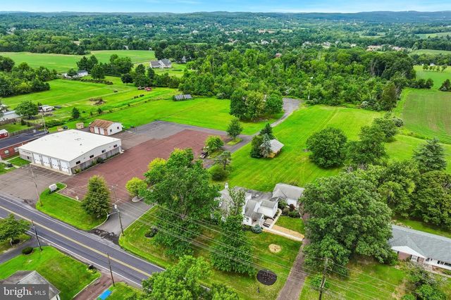736 OLD SKIPPACK RD, Harleysville, PA 19438