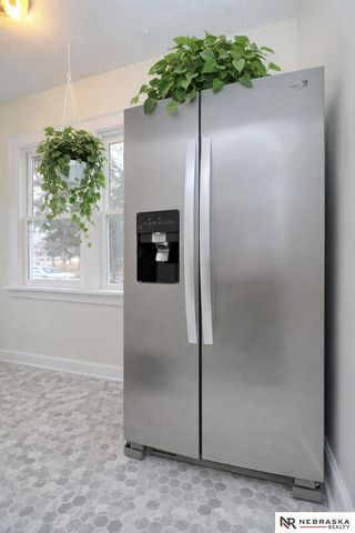 1621 Harrison Avenue, Lincoln, NE 68502