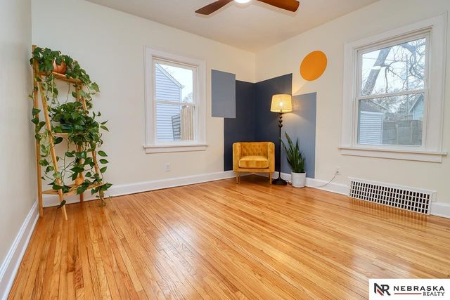 1621 Harrison Avenue, Lincoln, NE 68502