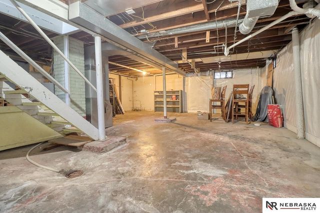 1621 Harrison Avenue, Lincoln, NE 68502