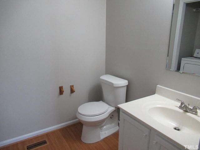 324 Springside Drive, Holly Springs, NC 27540