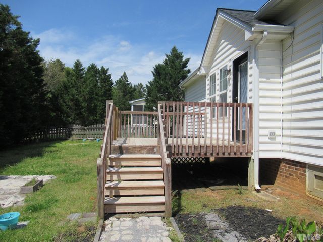 324 Springside Drive, Holly Springs, NC 27540