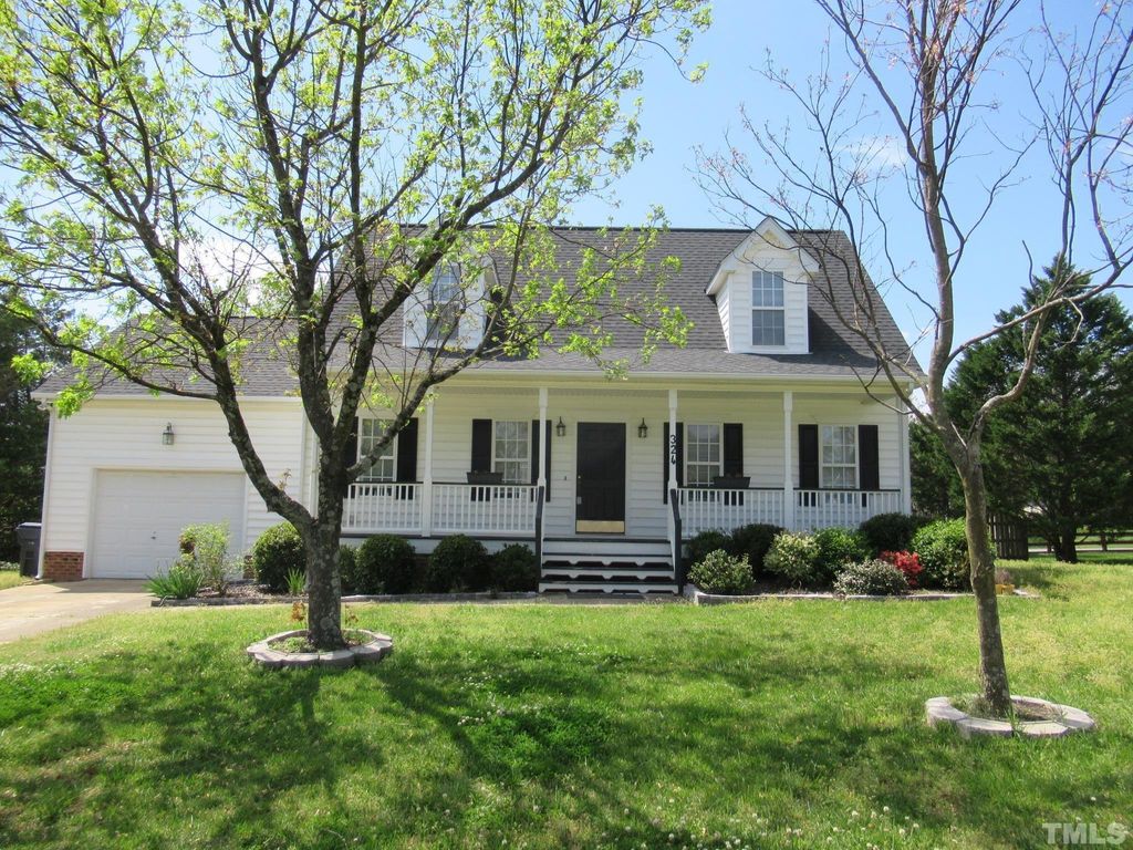 324 Springside Drive, Holly Springs, NC 27540