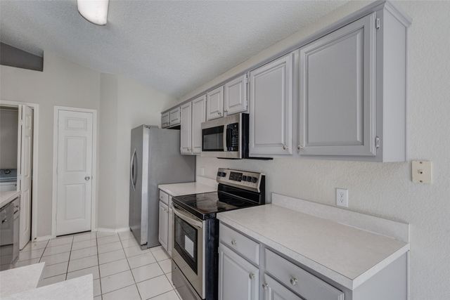 9028 Brushy Creek Trail, Fort Worth, TX 76118