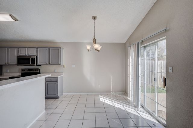 9028 Brushy Creek Trail, Fort Worth, TX 76118