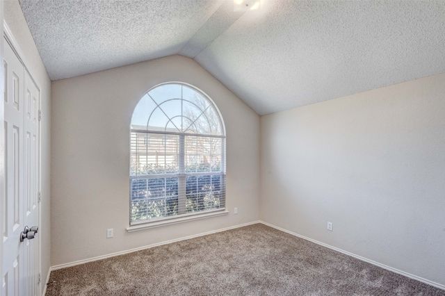 9028 Brushy Creek Trail, Fort Worth, TX 76118