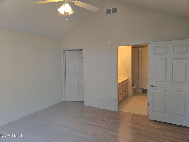 7871 Timbers Edge, Waterville, OH 43566