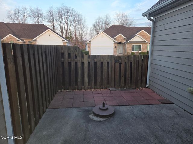 7871 Timbers Edge, Waterville, OH 43566