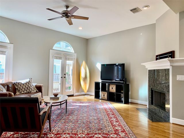 542 Bomar Street, Houston, TX 77006
