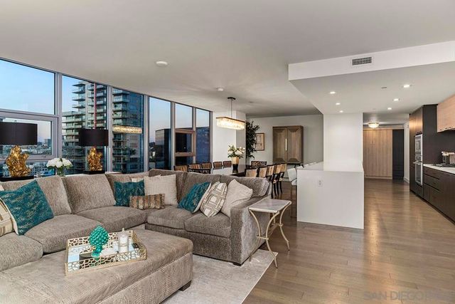 1388 Kettner Blvd 2002, San Diego, CA 92101