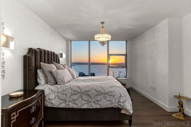 1388 Kettner Blvd 2002, San Diego, CA 92101