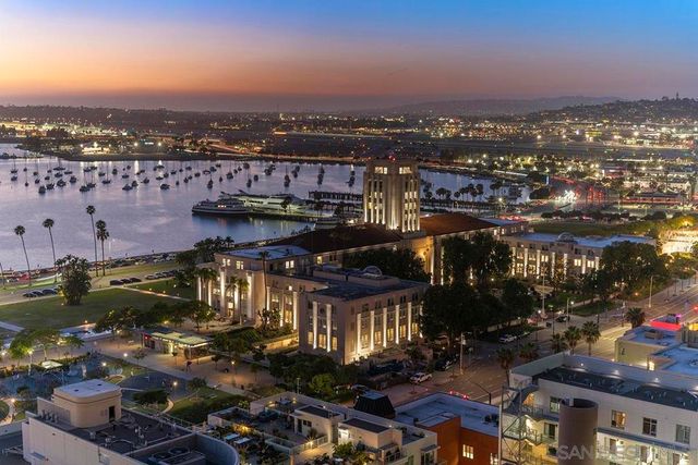 1388 Kettner Blvd 2002, San Diego, CA 92101