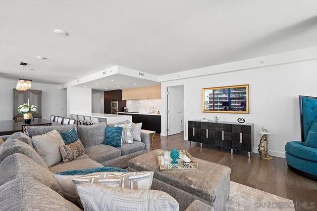 1388 Kettner Blvd 2002, San Diego, CA 92101