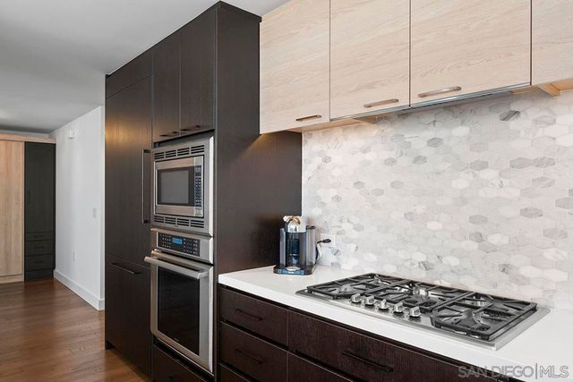 1388 Kettner Blvd 2002, San Diego, CA 92101