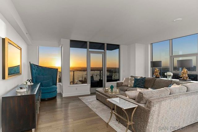 1388 Kettner Blvd 2002, San Diego, CA 92101