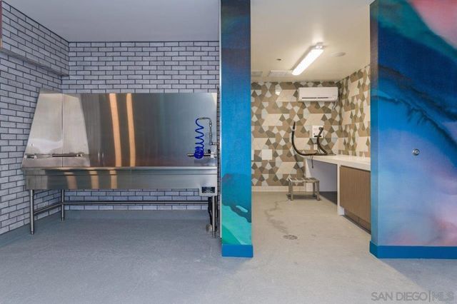 1388 Kettner Blvd 2002, San Diego, CA 92101