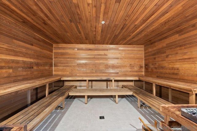 1388 Kettner Blvd 2002, San Diego, CA 92101