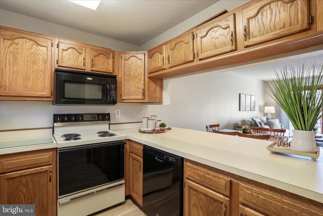 40 TECUMSEH TRL, Hedgesville, WV 25427