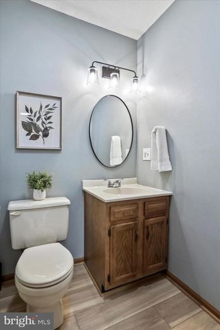 40 TECUMSEH TRL, Hedgesville, WV 25427