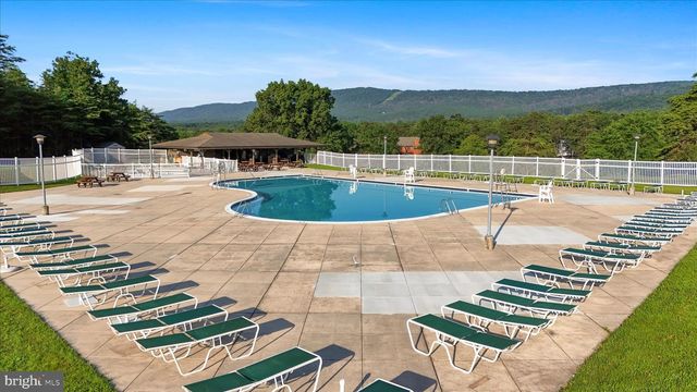 40 TECUMSEH TRL, Hedgesville, WV 25427