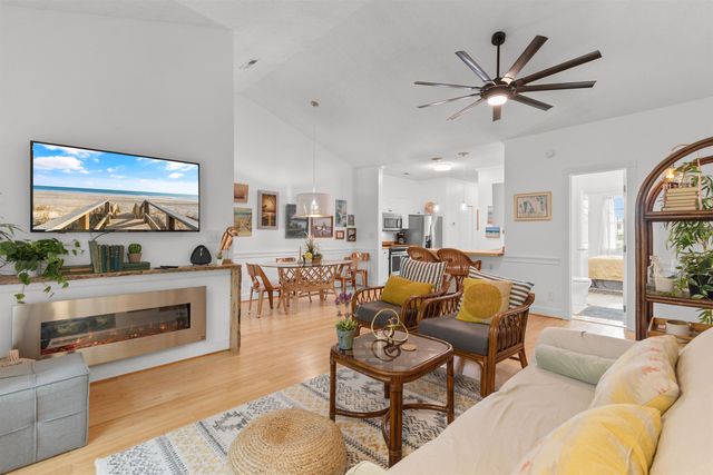 694 Riverwalk Dr Unit 302, Myrtle Beach, SC 29579