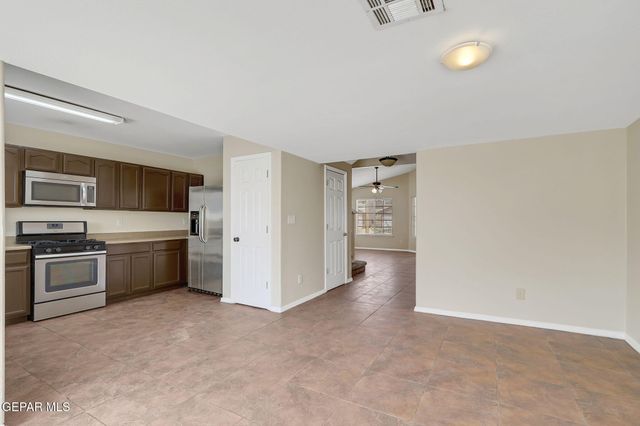 14140 TIERRA DELFIN Drive, El Paso, TX 79938