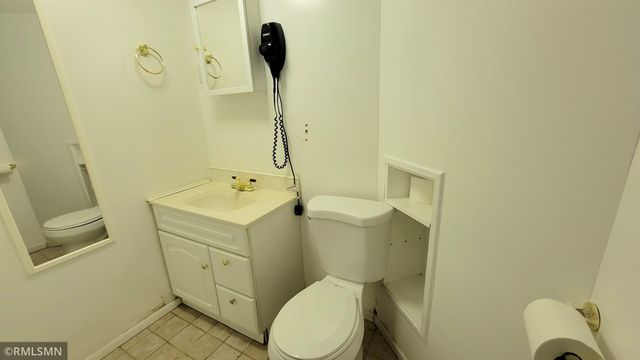 2078 Diffley Road, Eagan, MN 55122