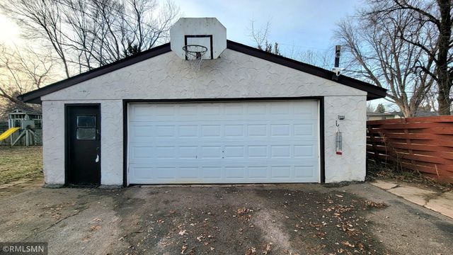 2078 Diffley Road, Eagan, MN 55122