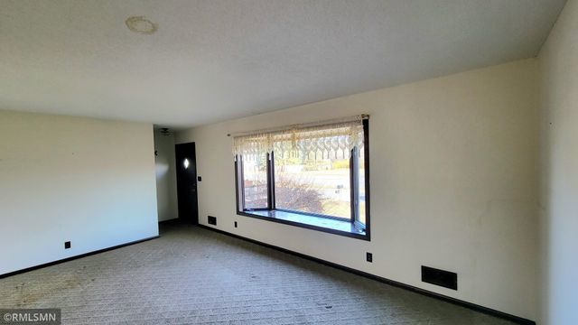 2078 Diffley Road, Eagan, MN 55122