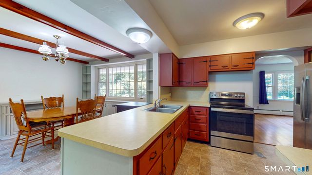 3 Stone Court, Ledyard, CT 06335