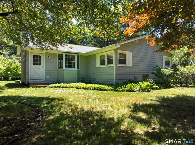 3 Stone Court, Ledyard, CT 06335