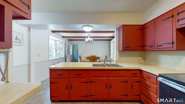 3 Stone Court, Ledyard, CT 06335